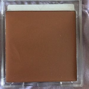 Creme to Powder Foundation in Bronze 1